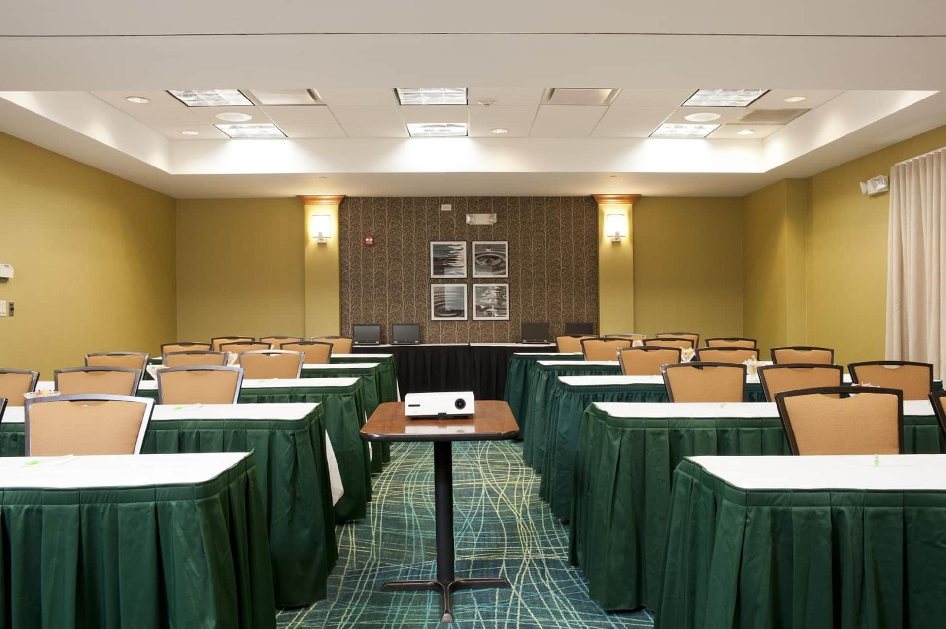 SpringHill Suites - Chicago Naperville Warrenville
