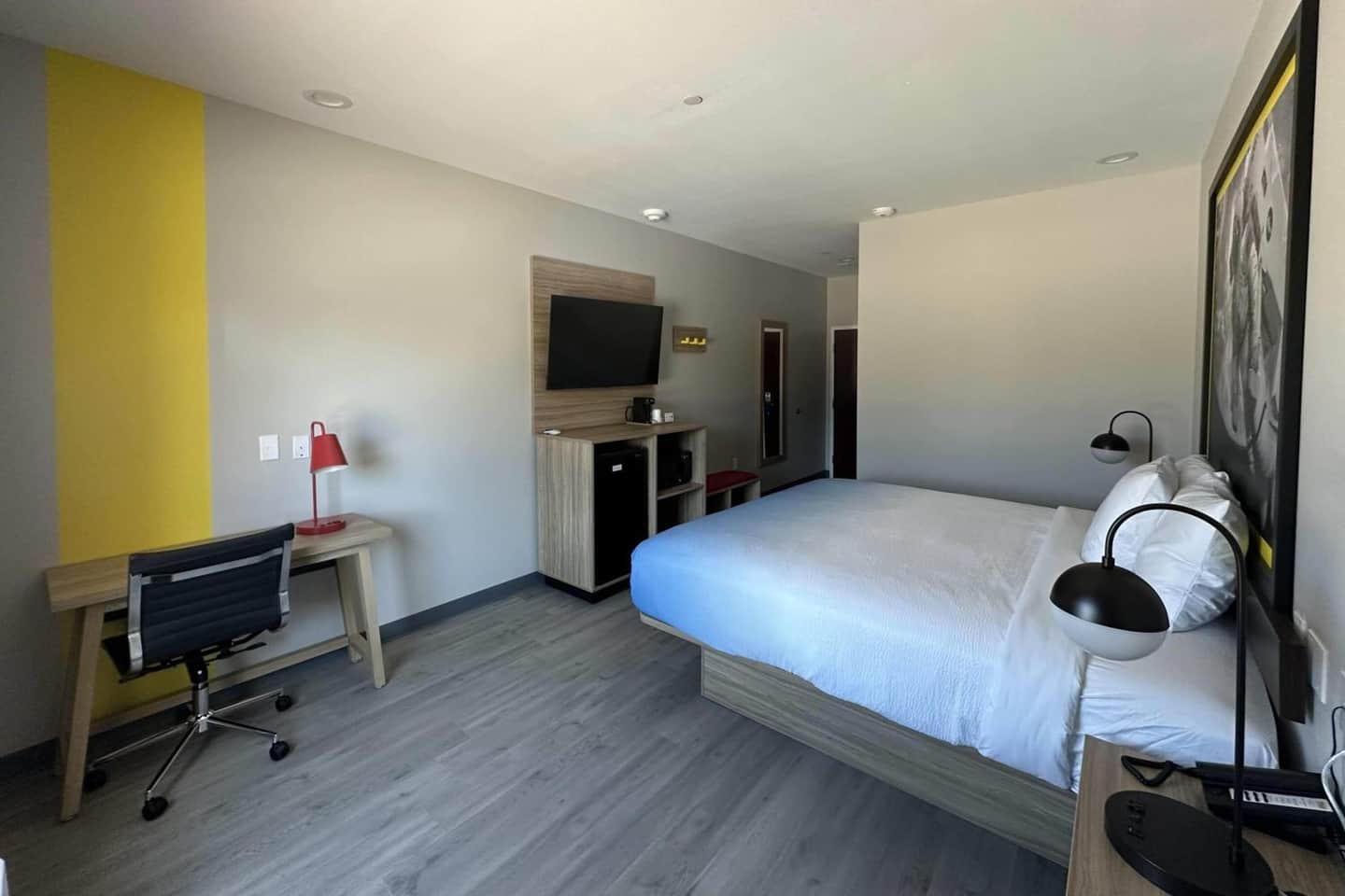 Super 8 By Wyndham Baytown
