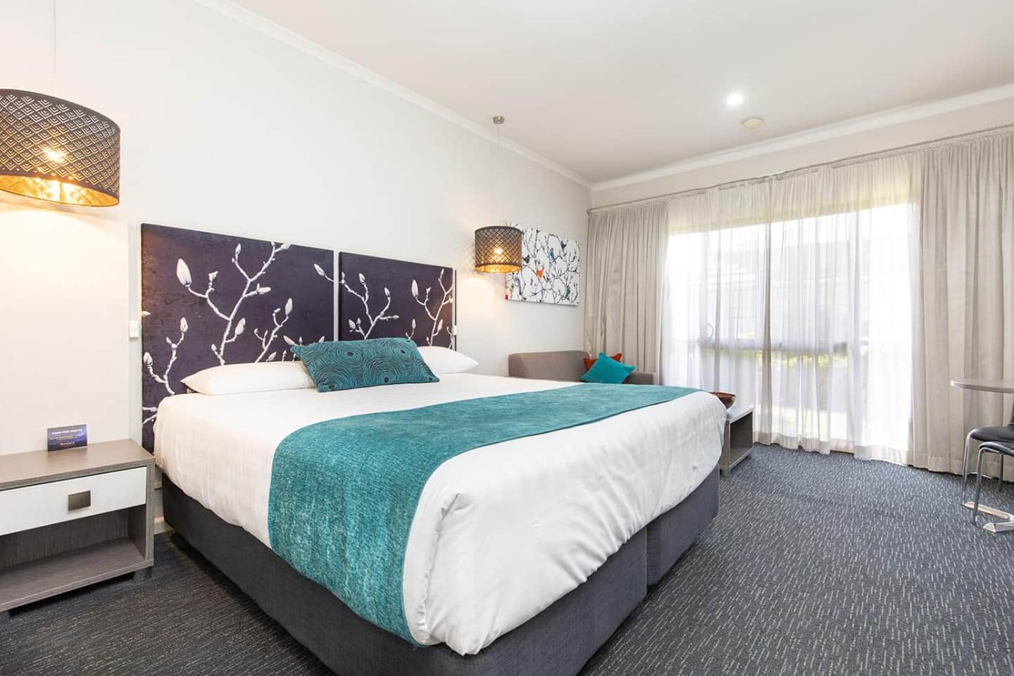 Comfort Inn Deakin Palms