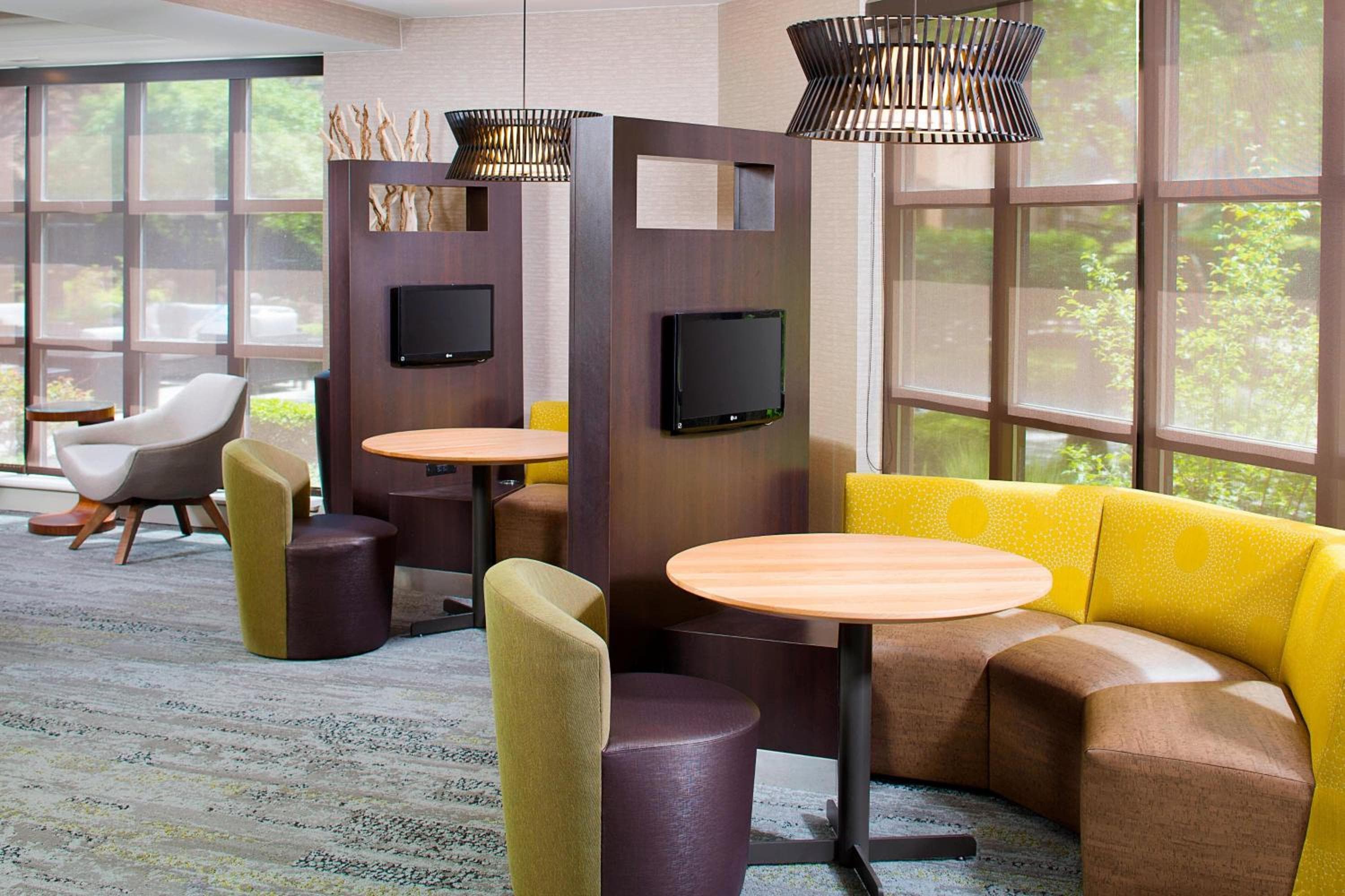 Courtyard by Marriott Ann Arbor