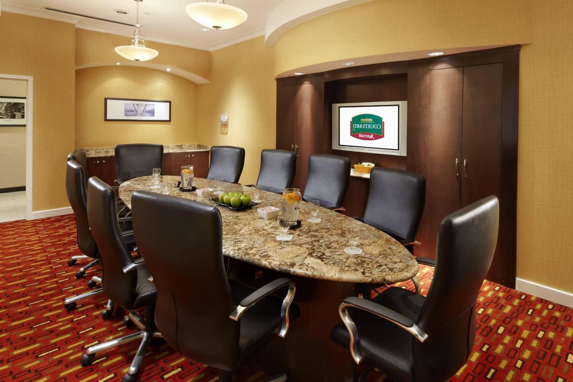 Courtyard by Marriott Pittsburgh West Homestead Waterfront