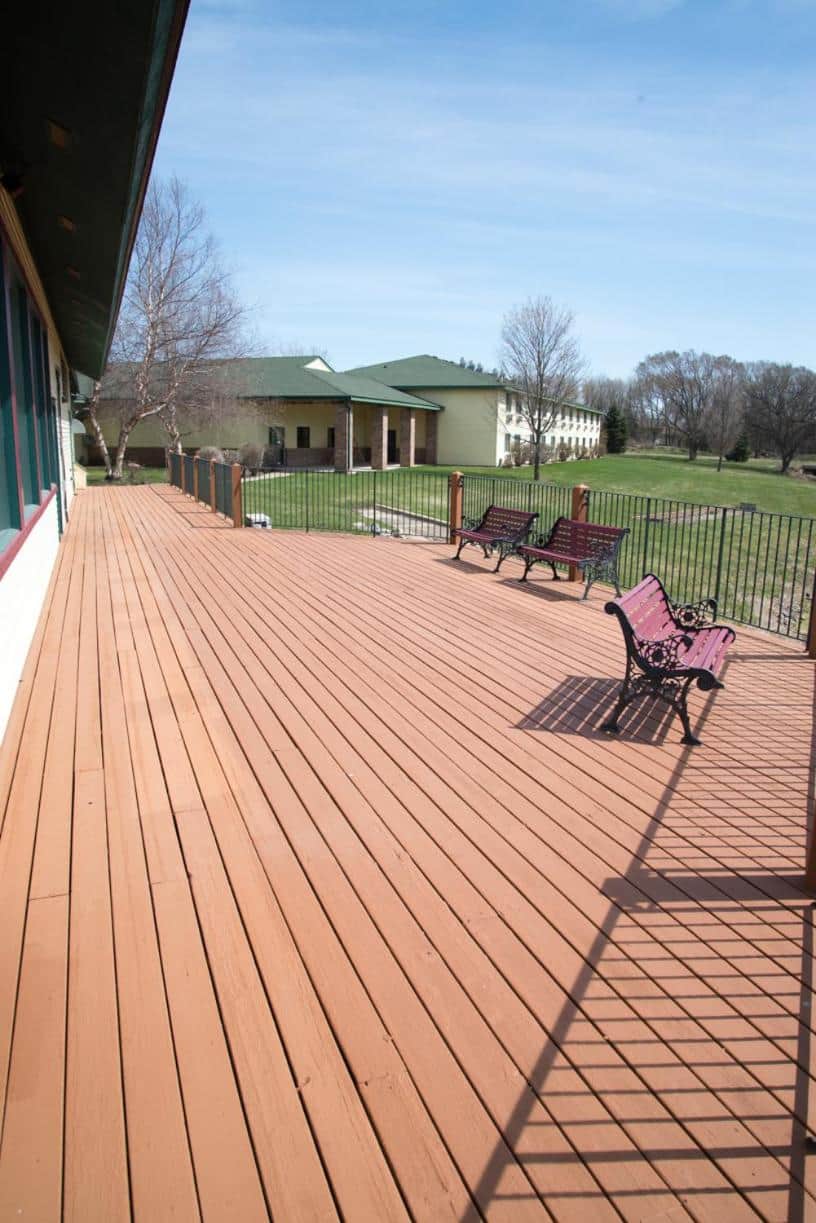 HomeTown Inn and Suites Belle Plaine