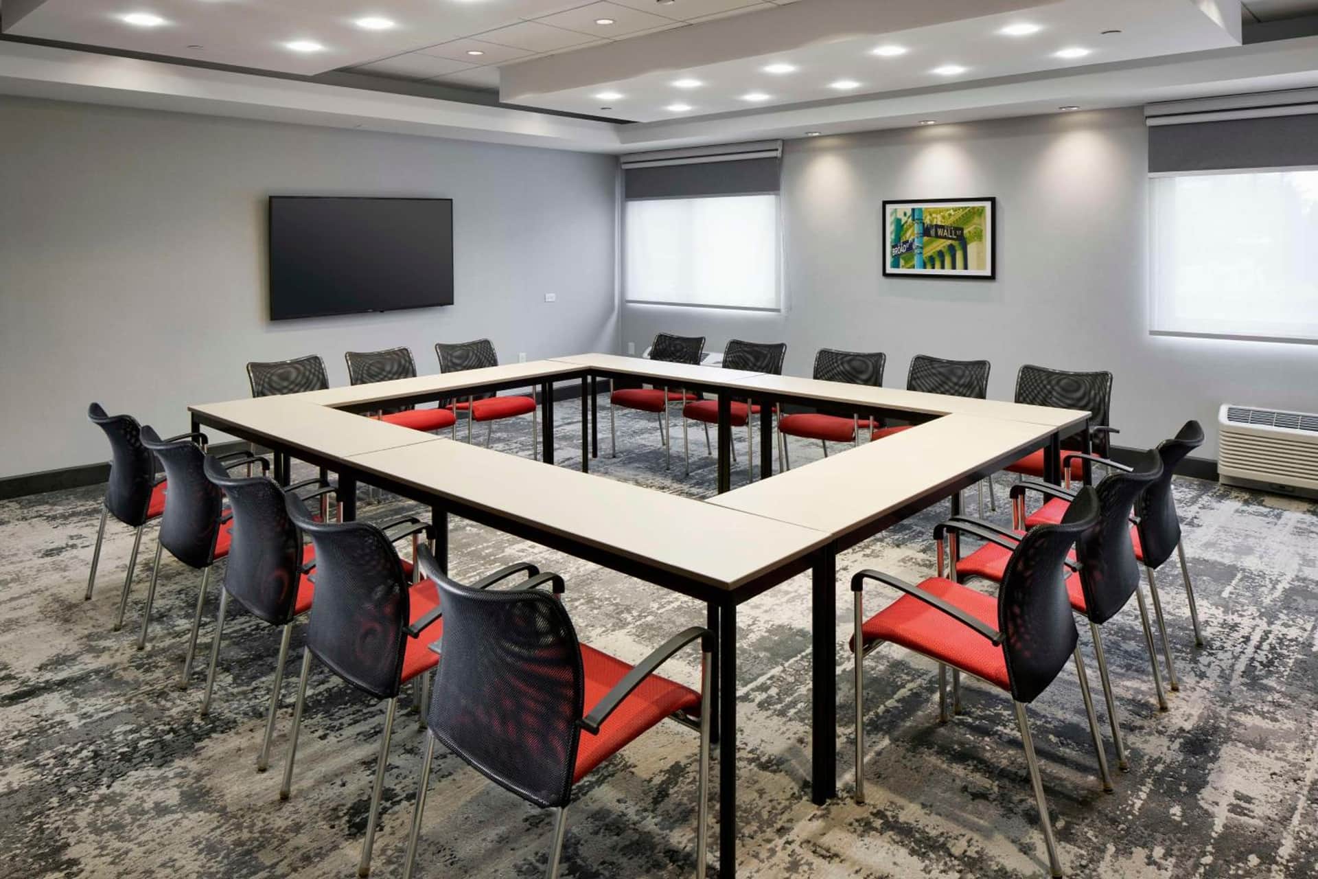 Hampton Inn by Hilton Newark Airport