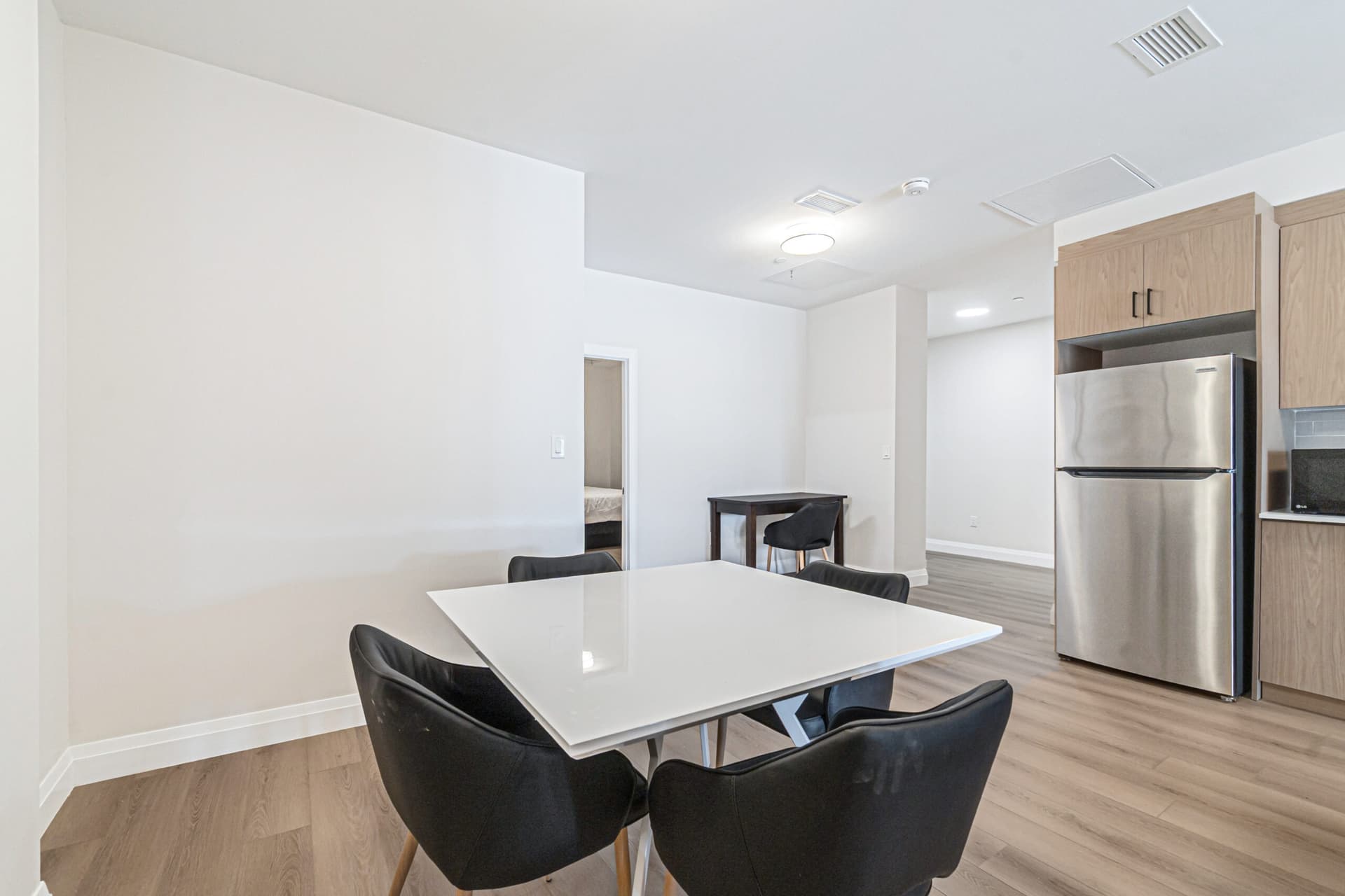 Meadowvale Apartment Hotel