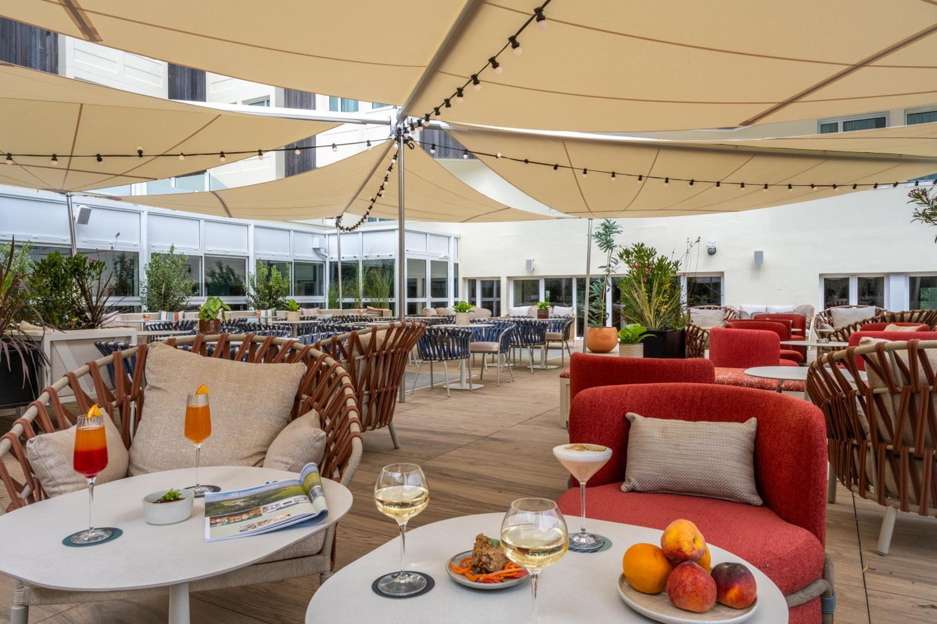 Mercure La Rochelle Vieux-Port Hotel
