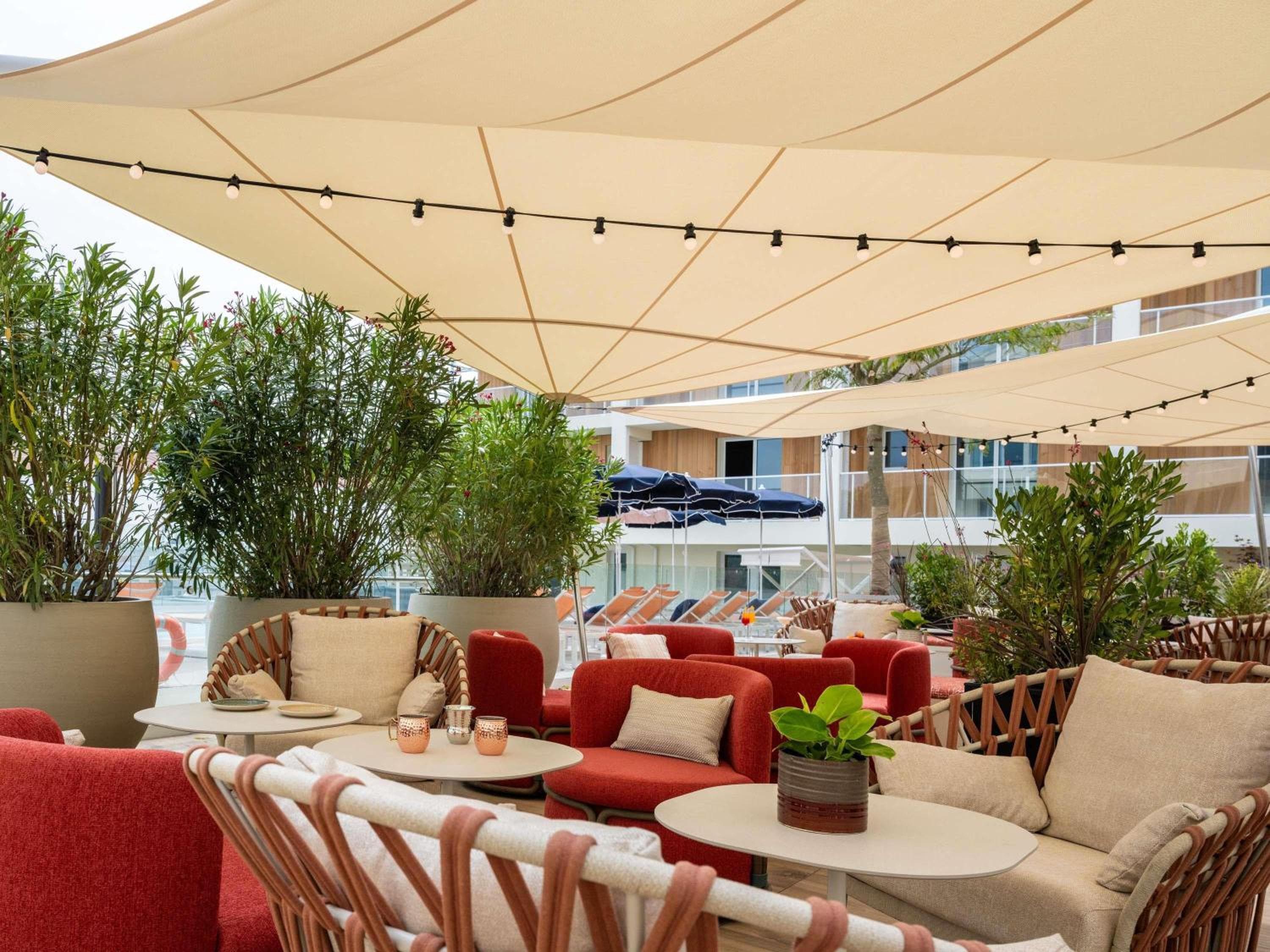 Mercure La Rochelle Vieux-Port Hotel