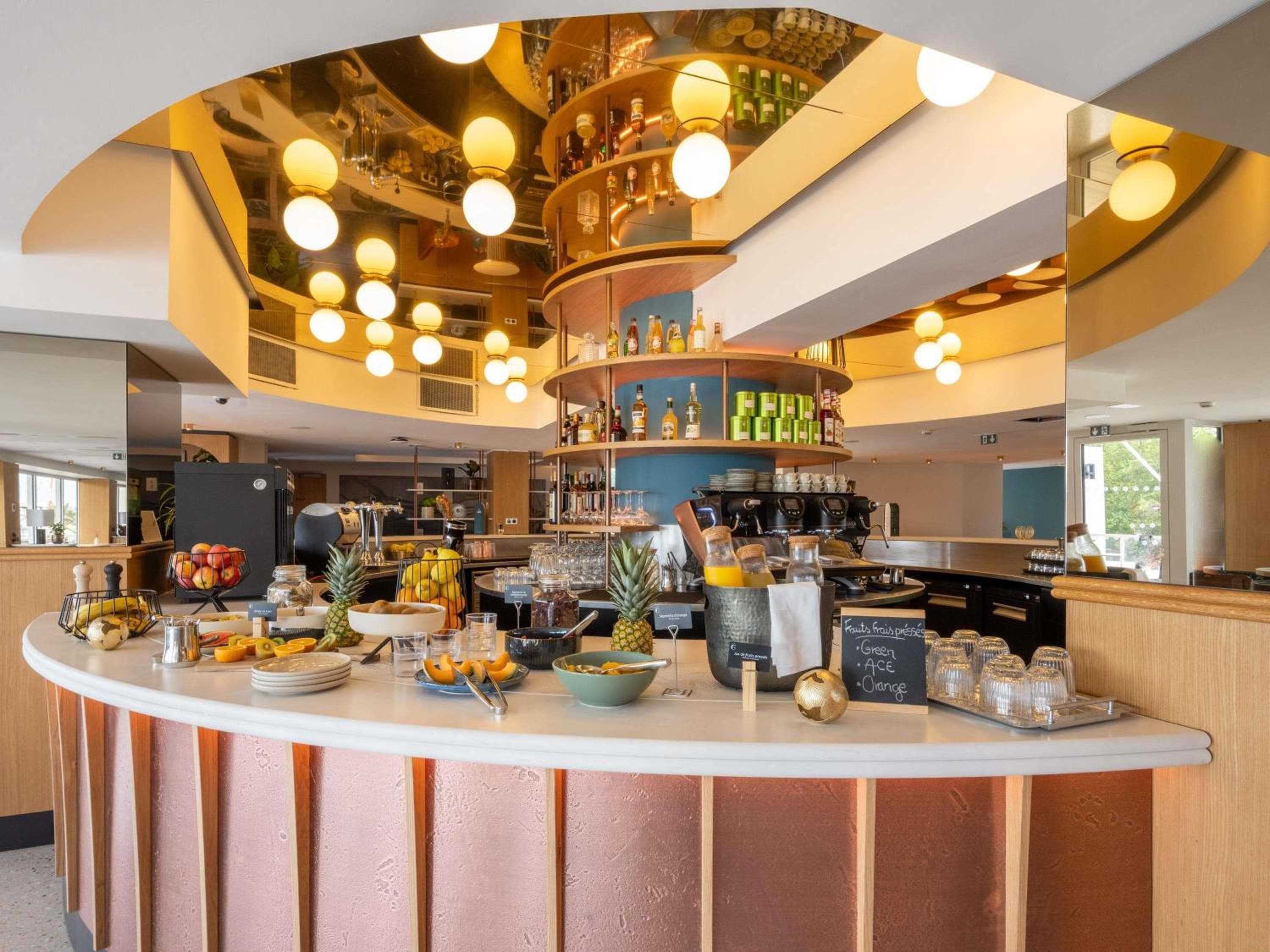 Mercure La Rochelle Vieux-Port Hotel