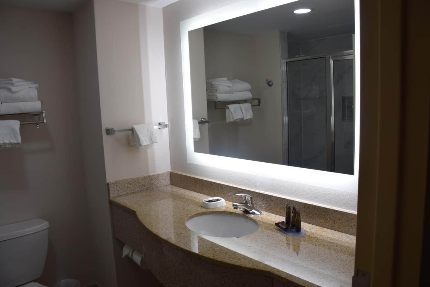 Wingate by Wyndham Baltimore BWI Airport