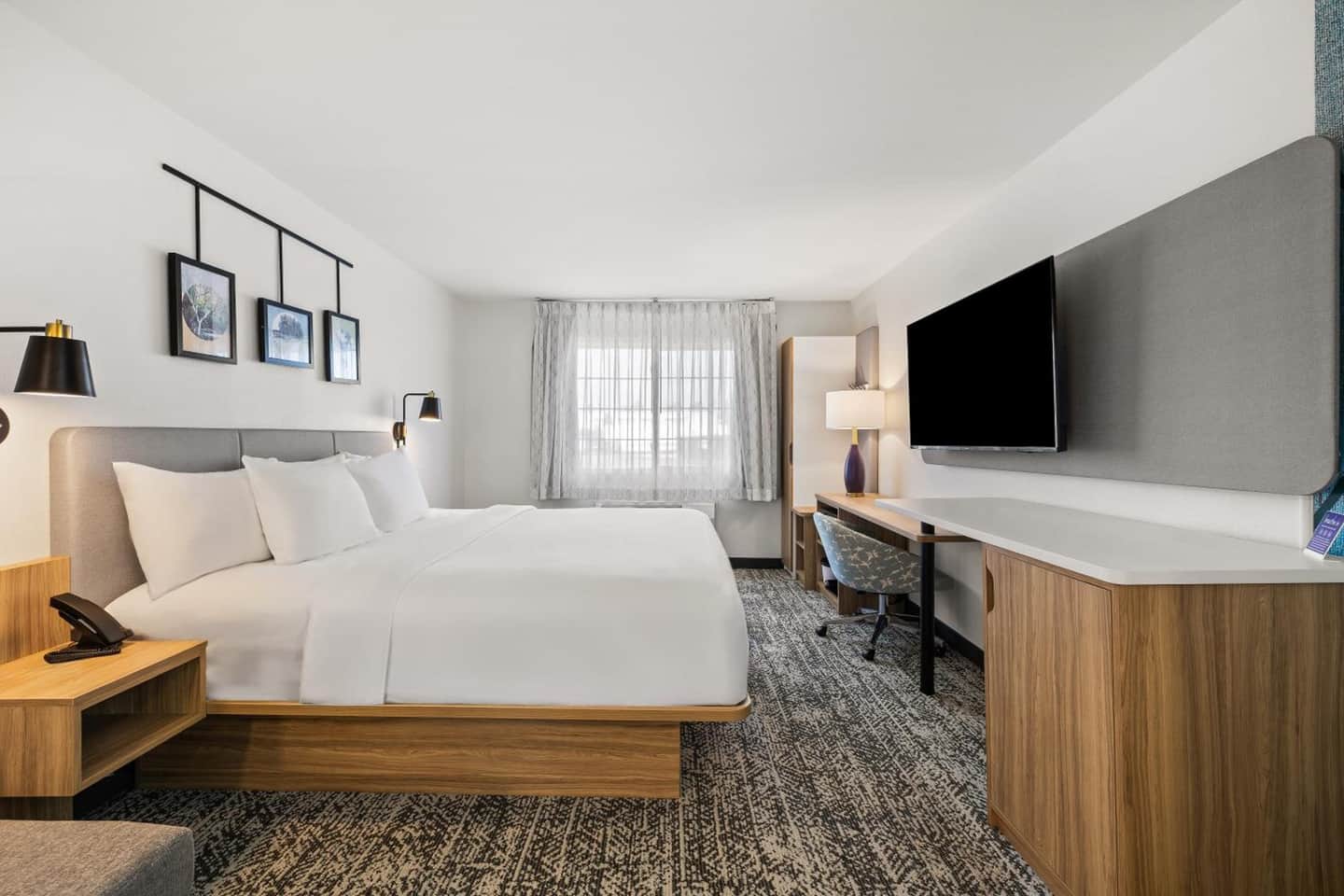 Sleep Inn & Suites Verona