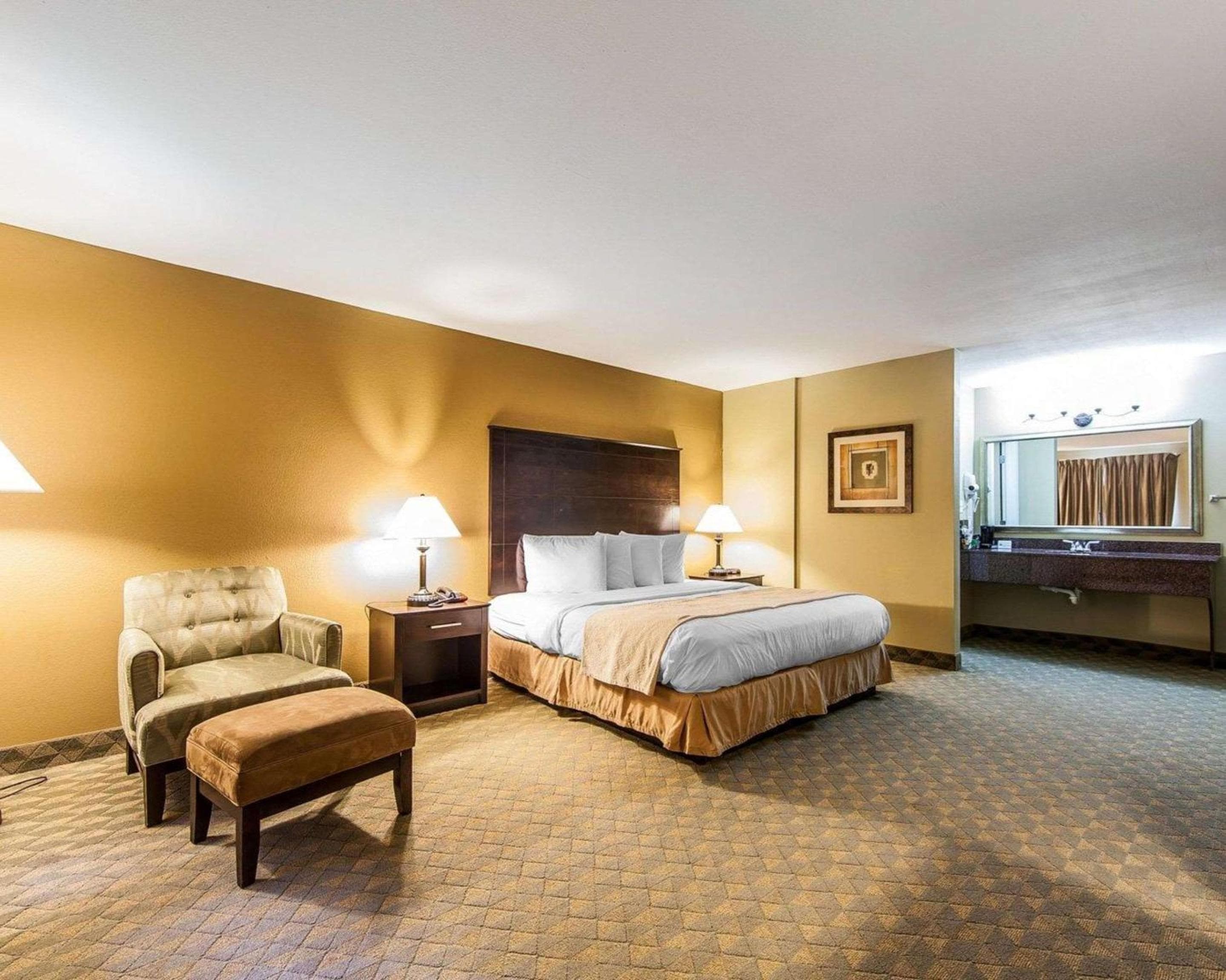 Quality Inn & Suites Bremen