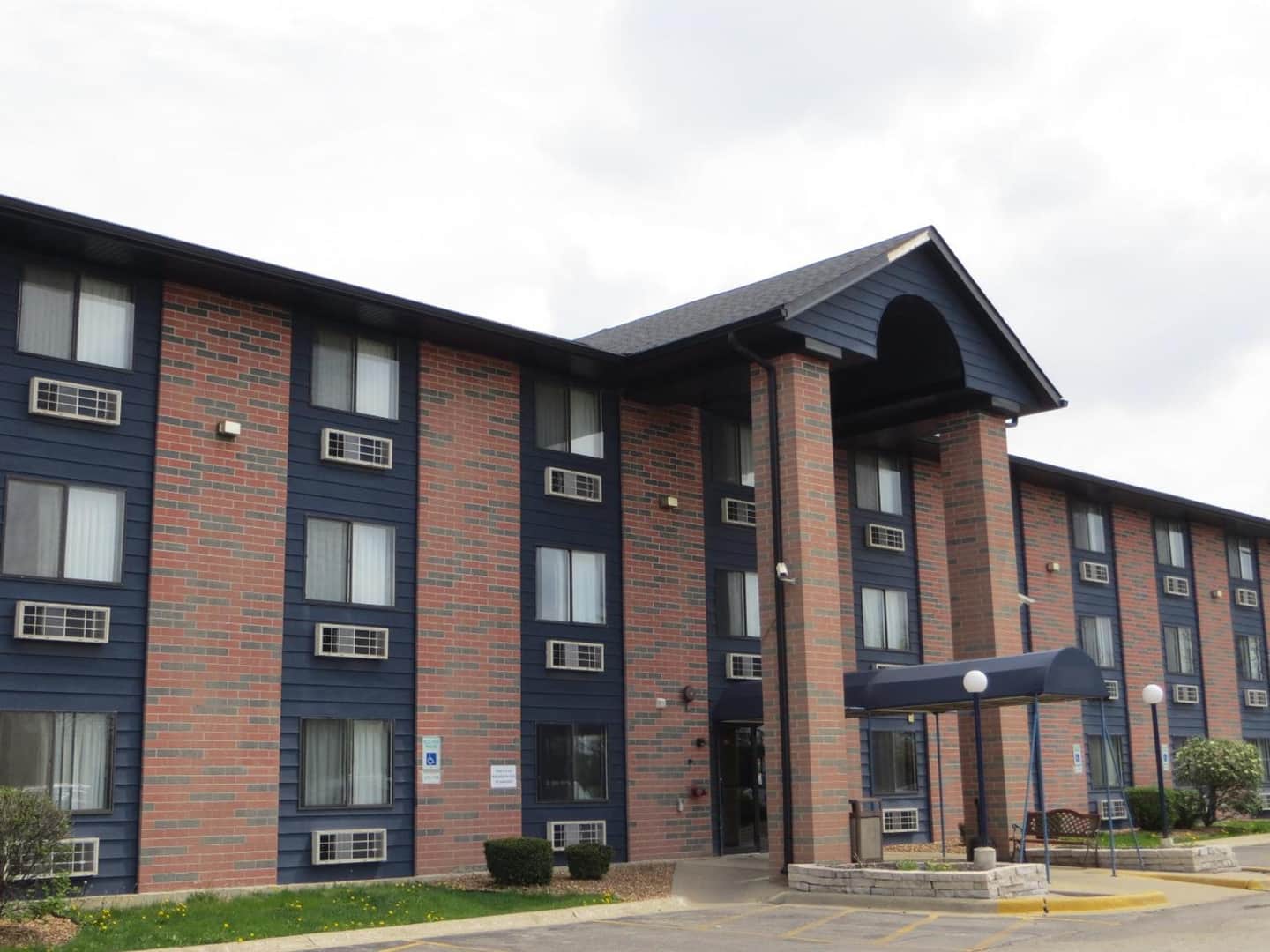 Motel 6 Elk Grove O'Hare