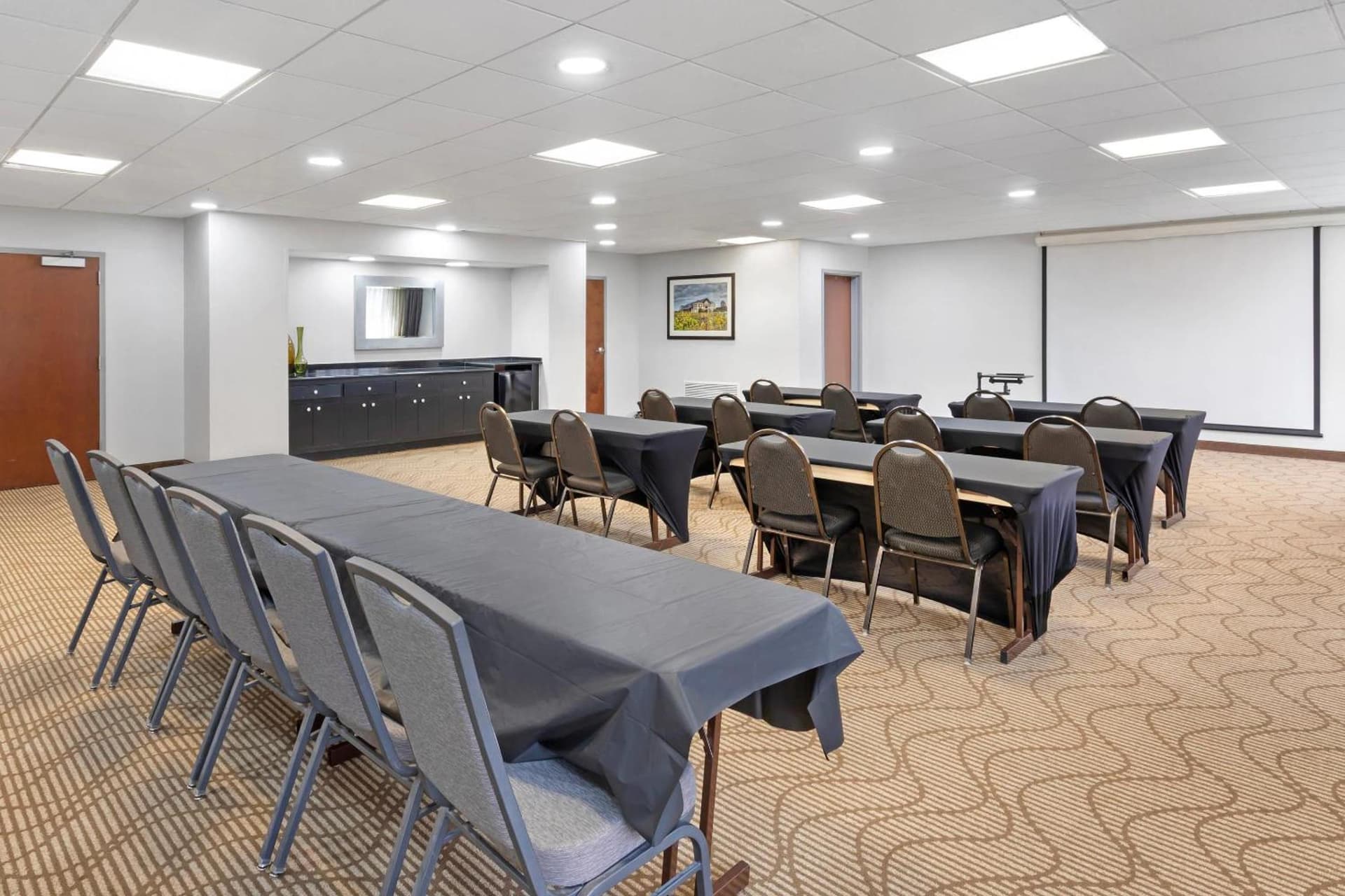 Comfort Suites DFW N-Grapevine