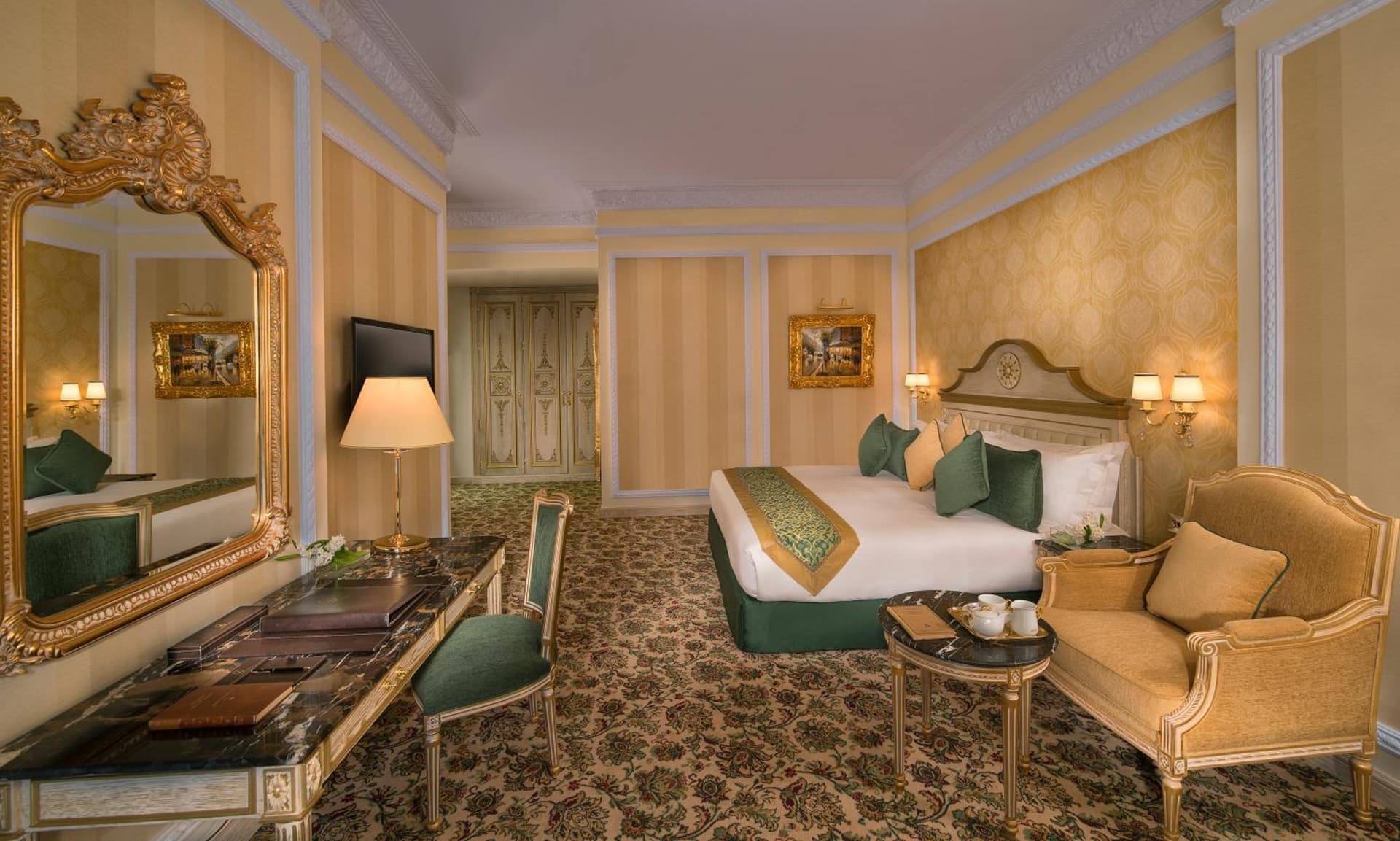 Royal Rose Hotel Abu Dhabi, Curio Collection by Hilton
