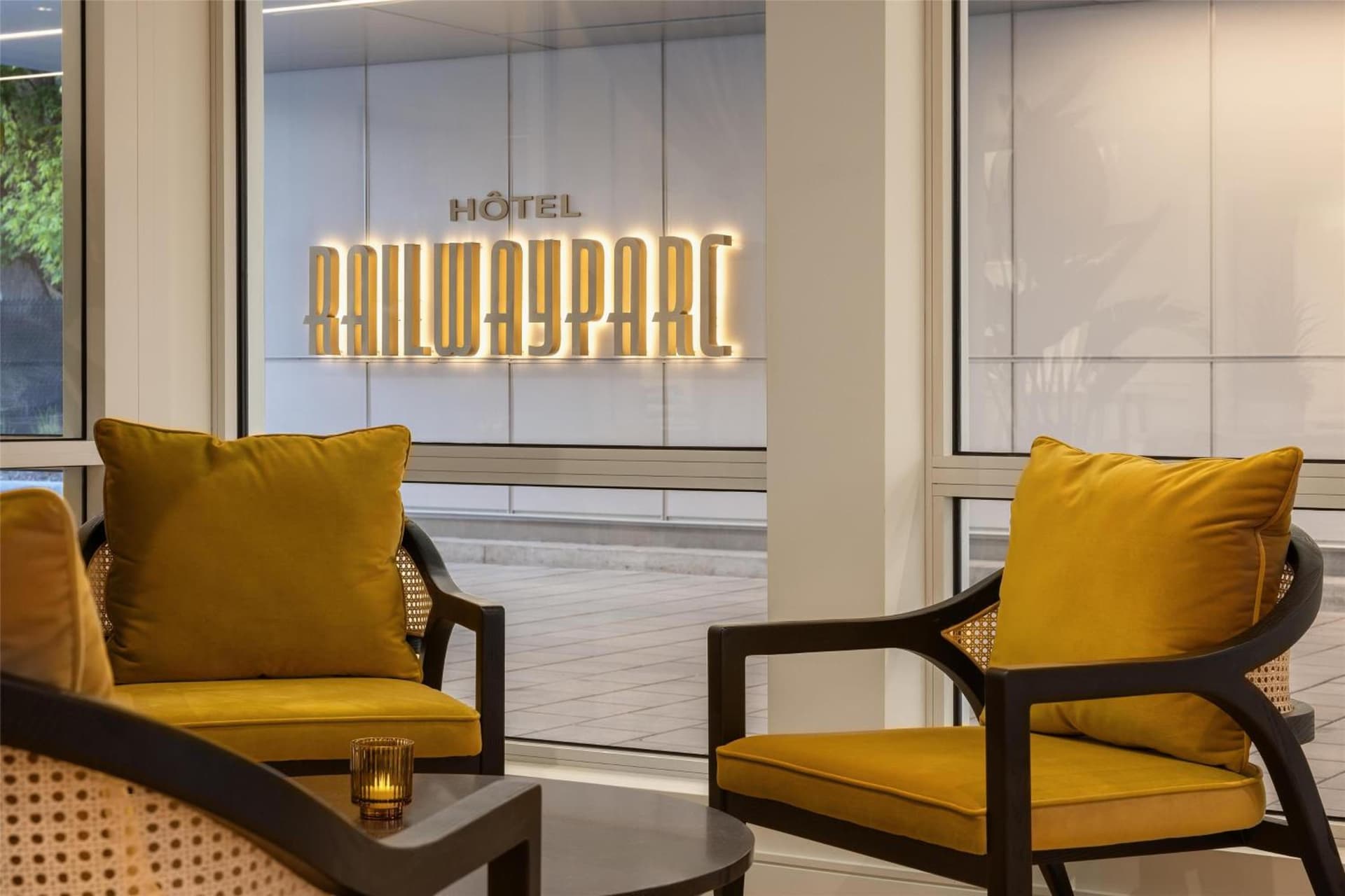 Hotel Railwayparc Montreal, Tapestry Collection by Hilton