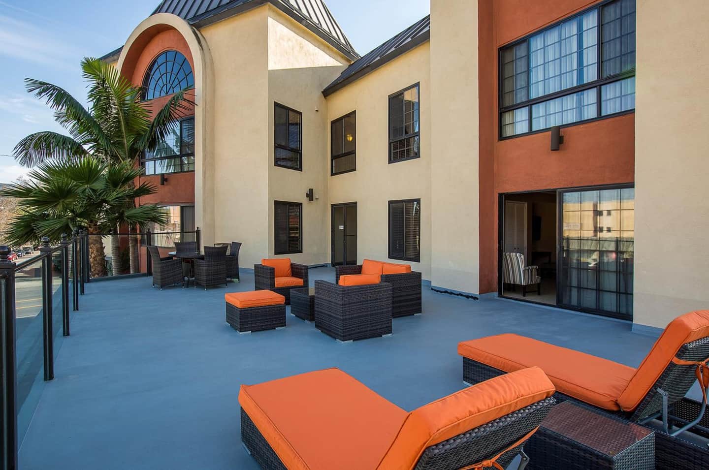 Coast Burbank Hotel