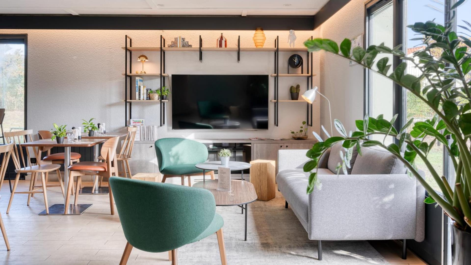 Campanile NATURE - Paris Ouest Gennevilliers Port
