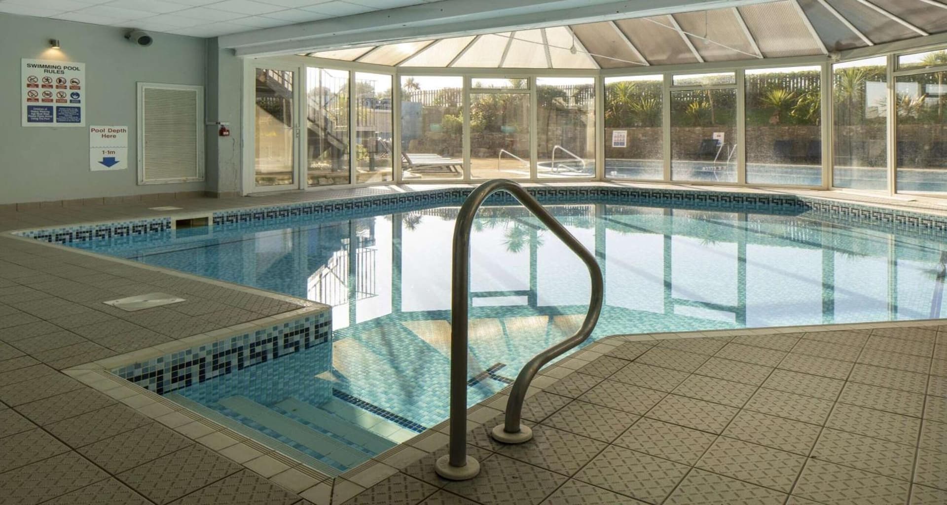 Bournemouth Carlton Hotel, By Belvilla