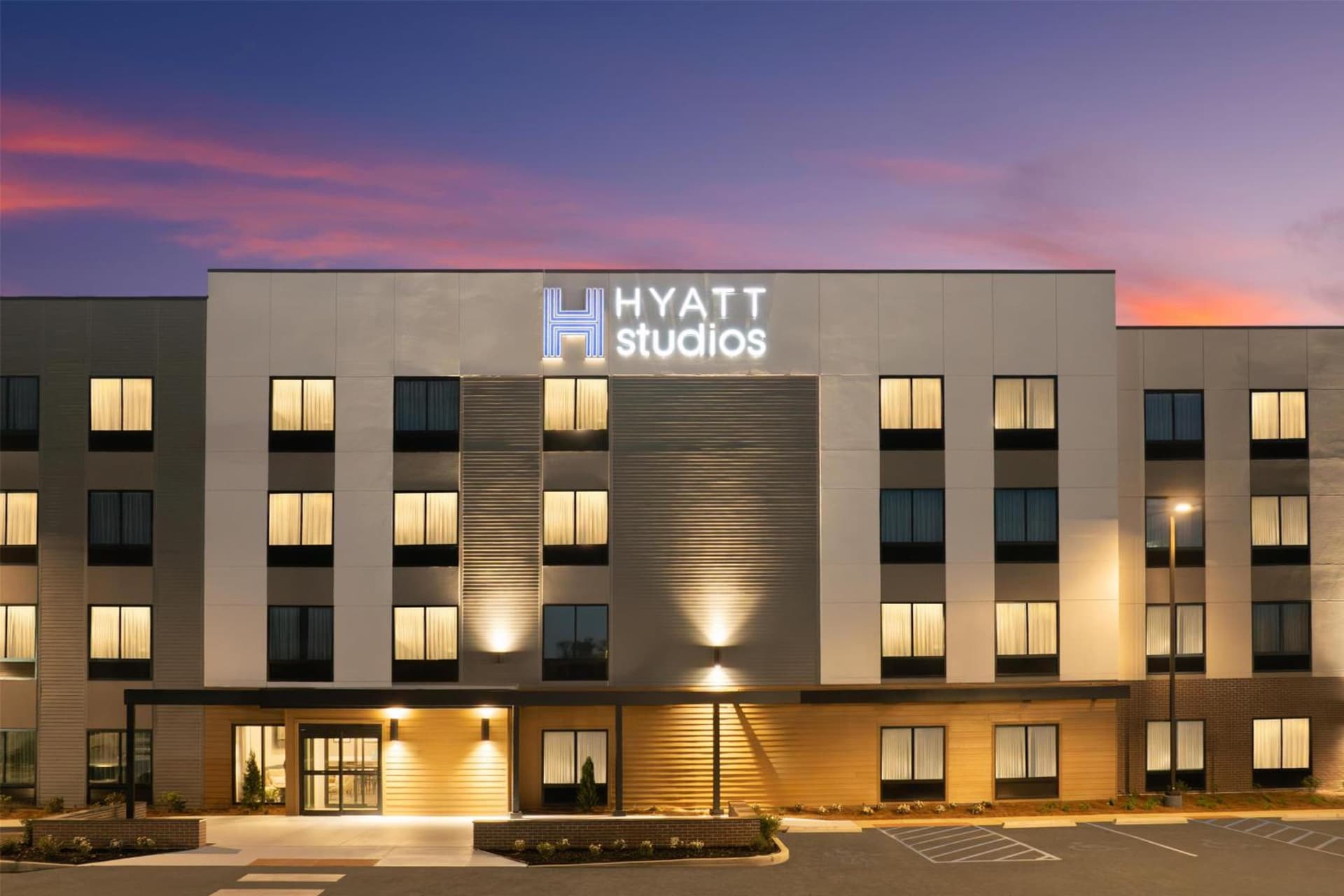 Hyatt Studios Mobile/Tillmans Corner