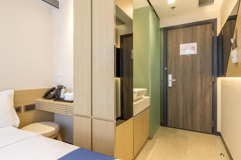 197 YMT HOTEL