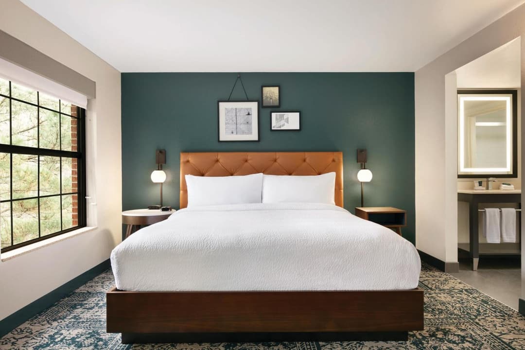 Four Points by Sheraton Raleigh Arena