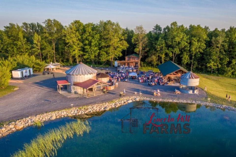 Econo Lodge Inn & Suites Canandaigua - Fingers Lake Area