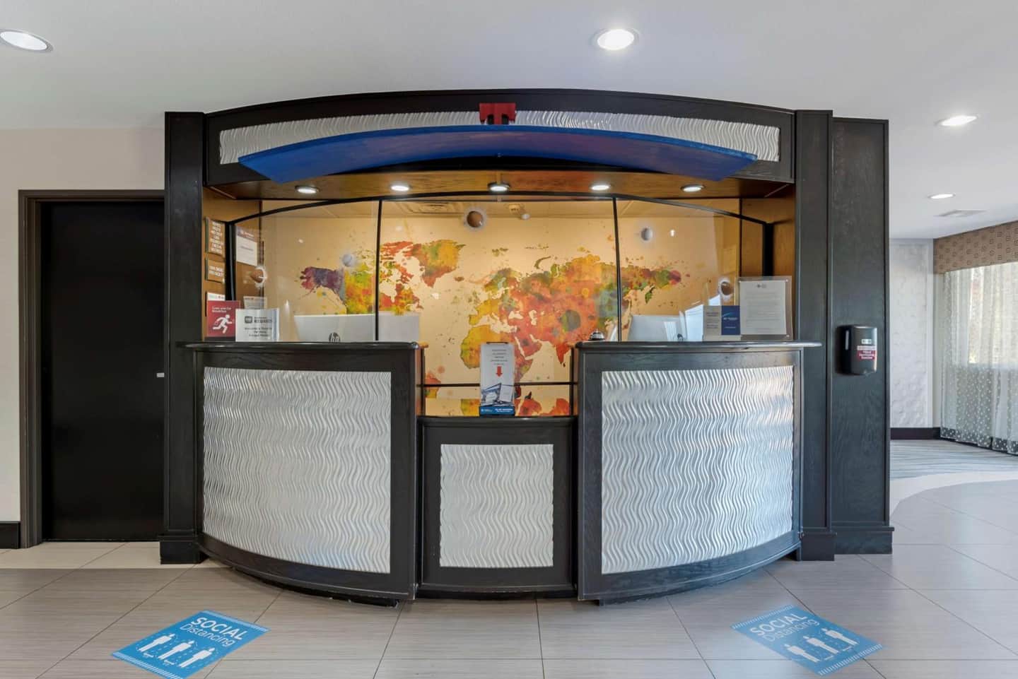 Best Western Plus Arlington North Hotel & Suites