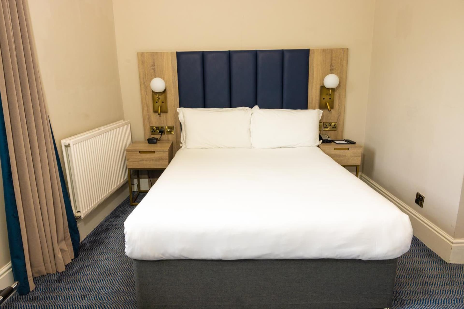 Dover Marina Hotel & Spa, Tapestry Collection by Hilton