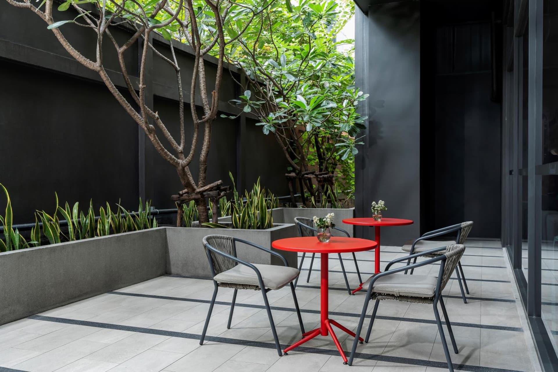 Oakwood Studios Sukhumvit Bangkok