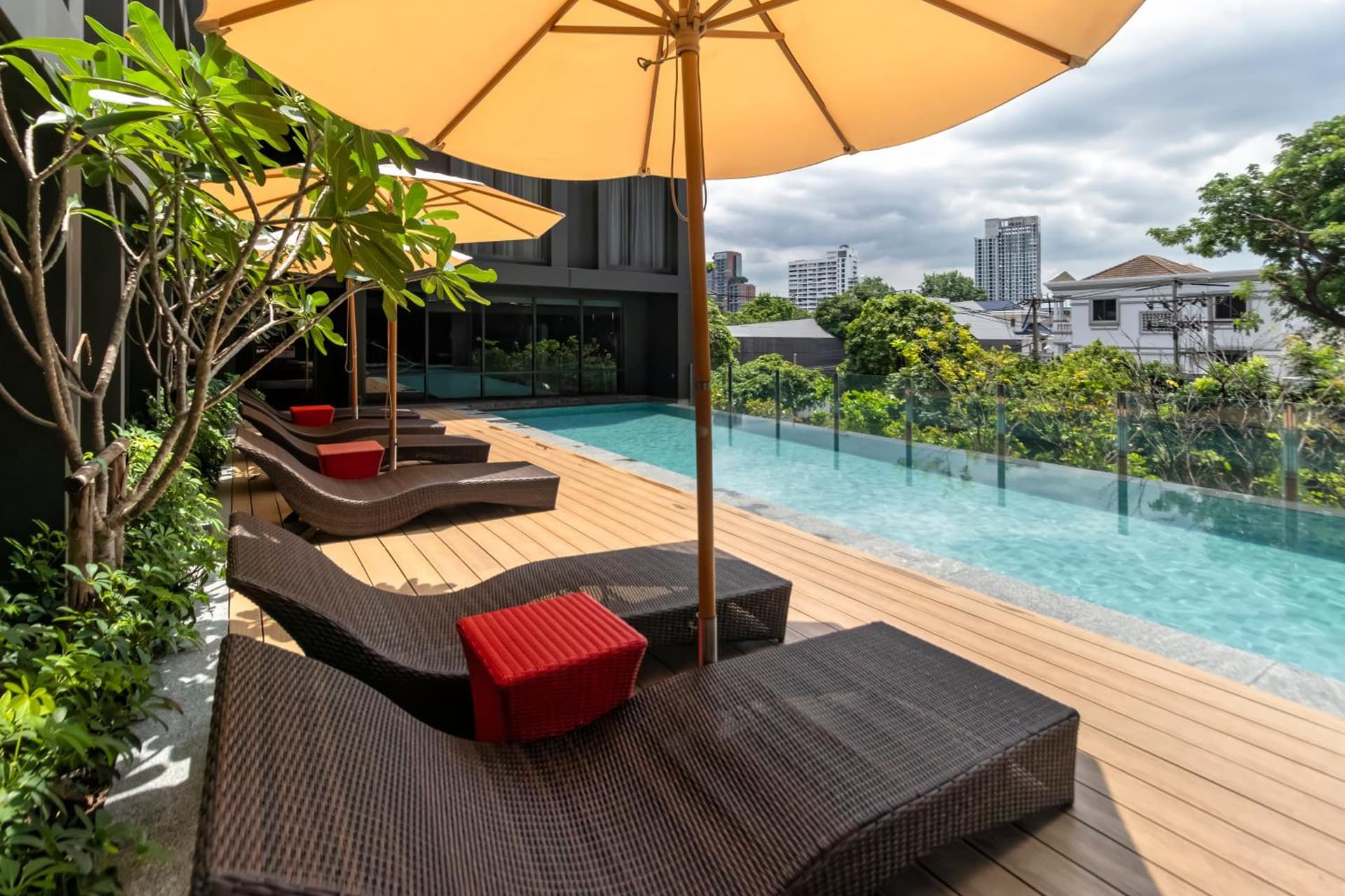 Oakwood Studios Sukhumvit Bangkok