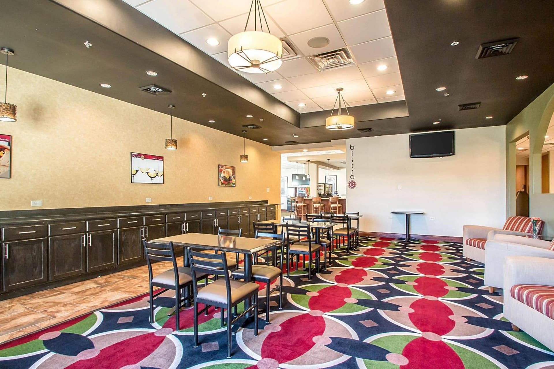 Clarion Inn Elmhurst - Oak Brook near I-88 I-290 I-294