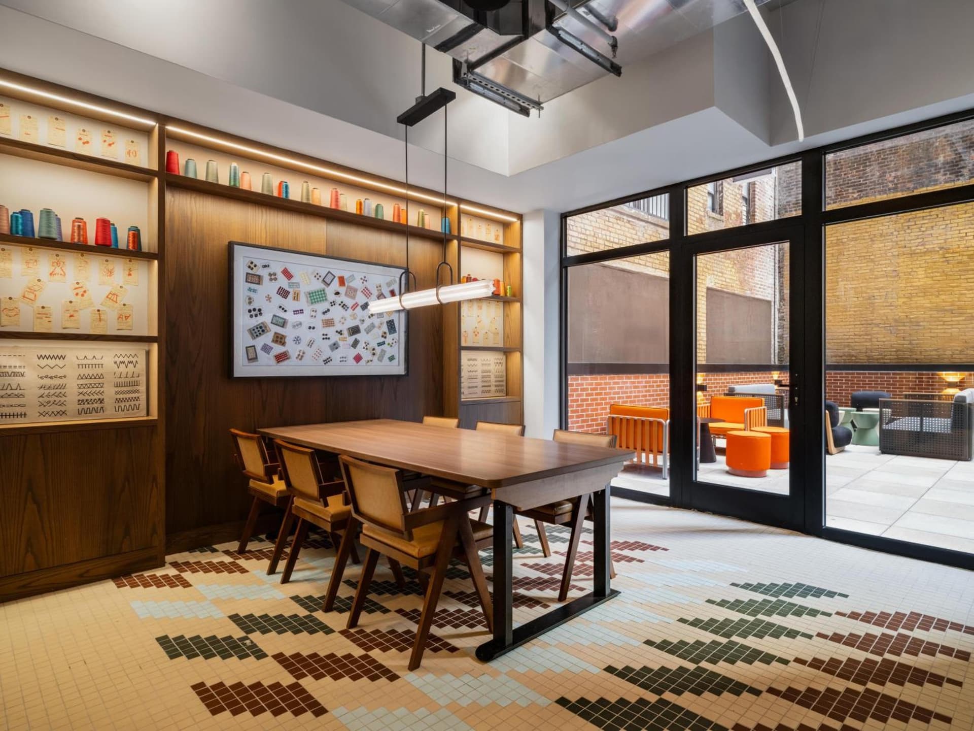 Hotel 38, Tapestry Collection by Hilton
