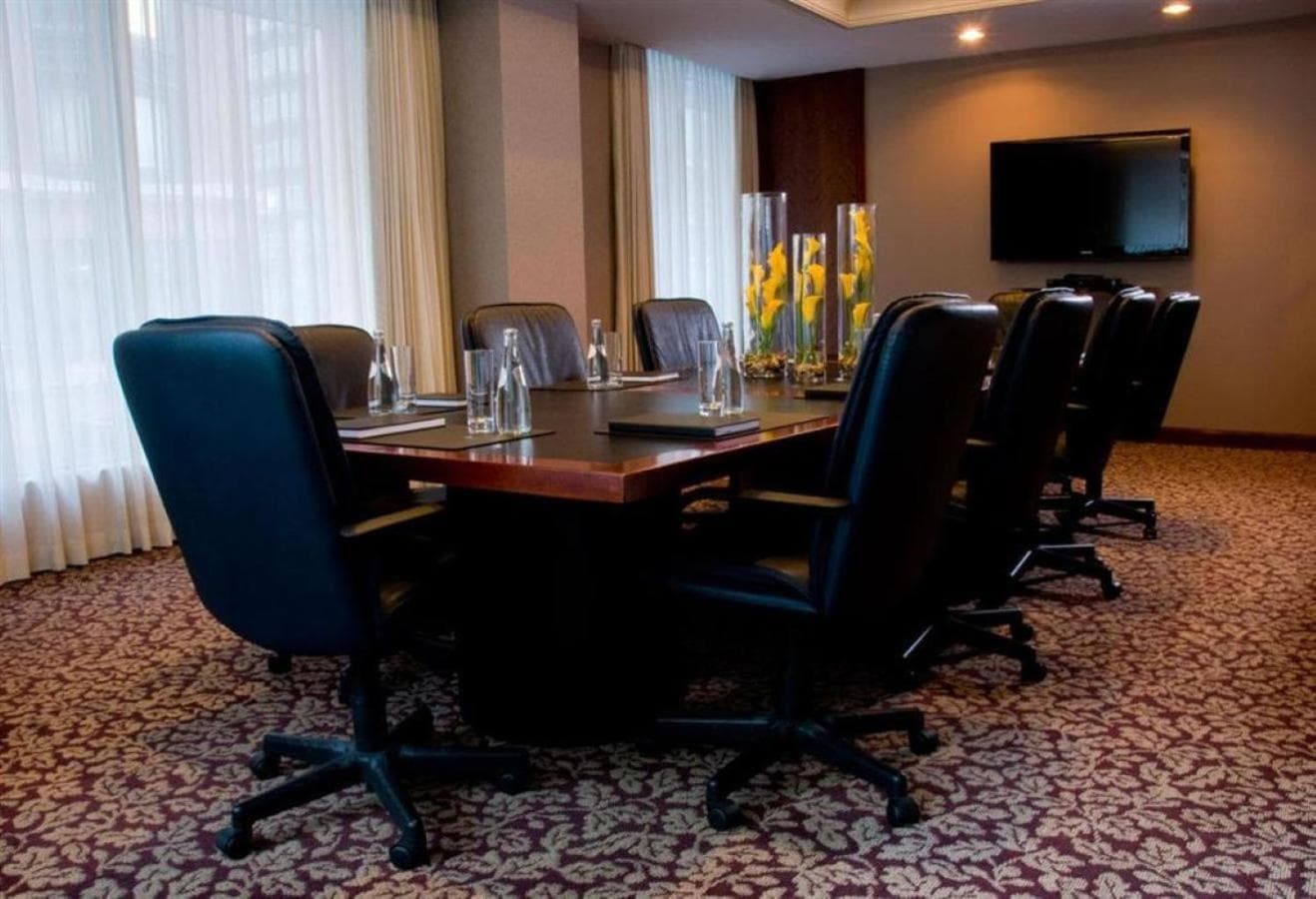 Cambridge Suites Toronto