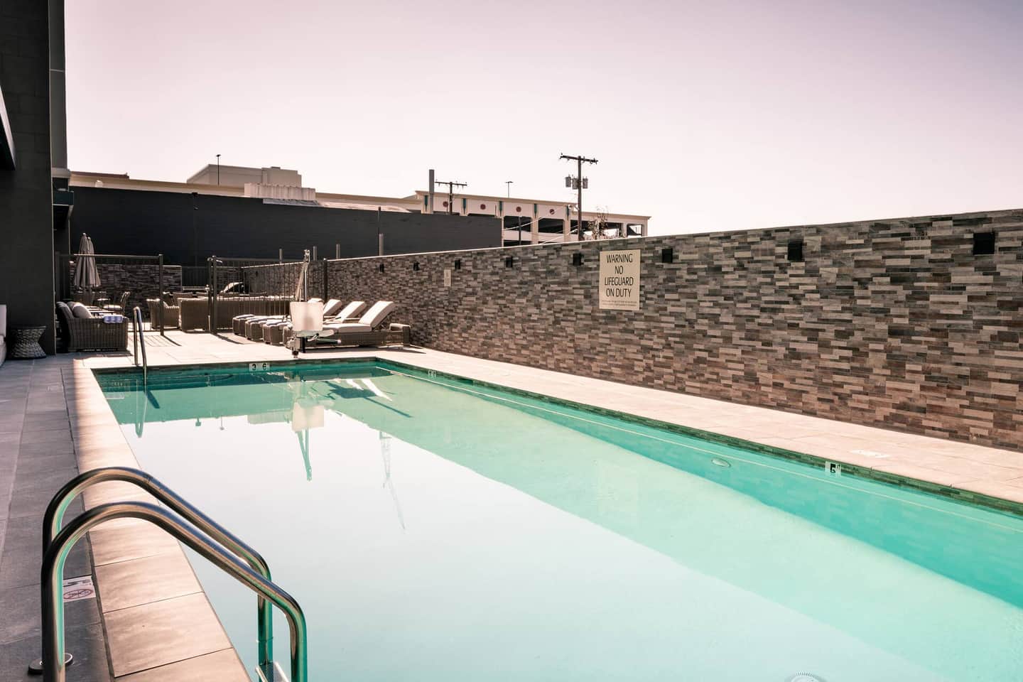 Hampton Inn Riverside Downtown