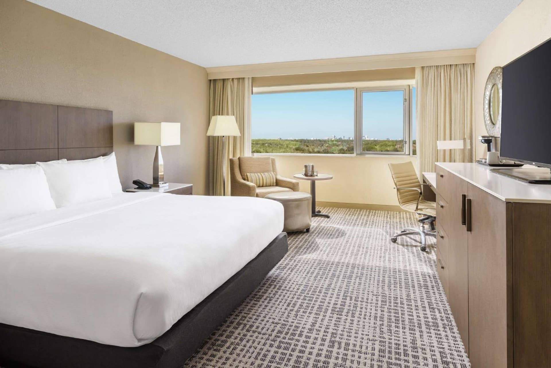 DoubleTree by Hilton Orlando Airport