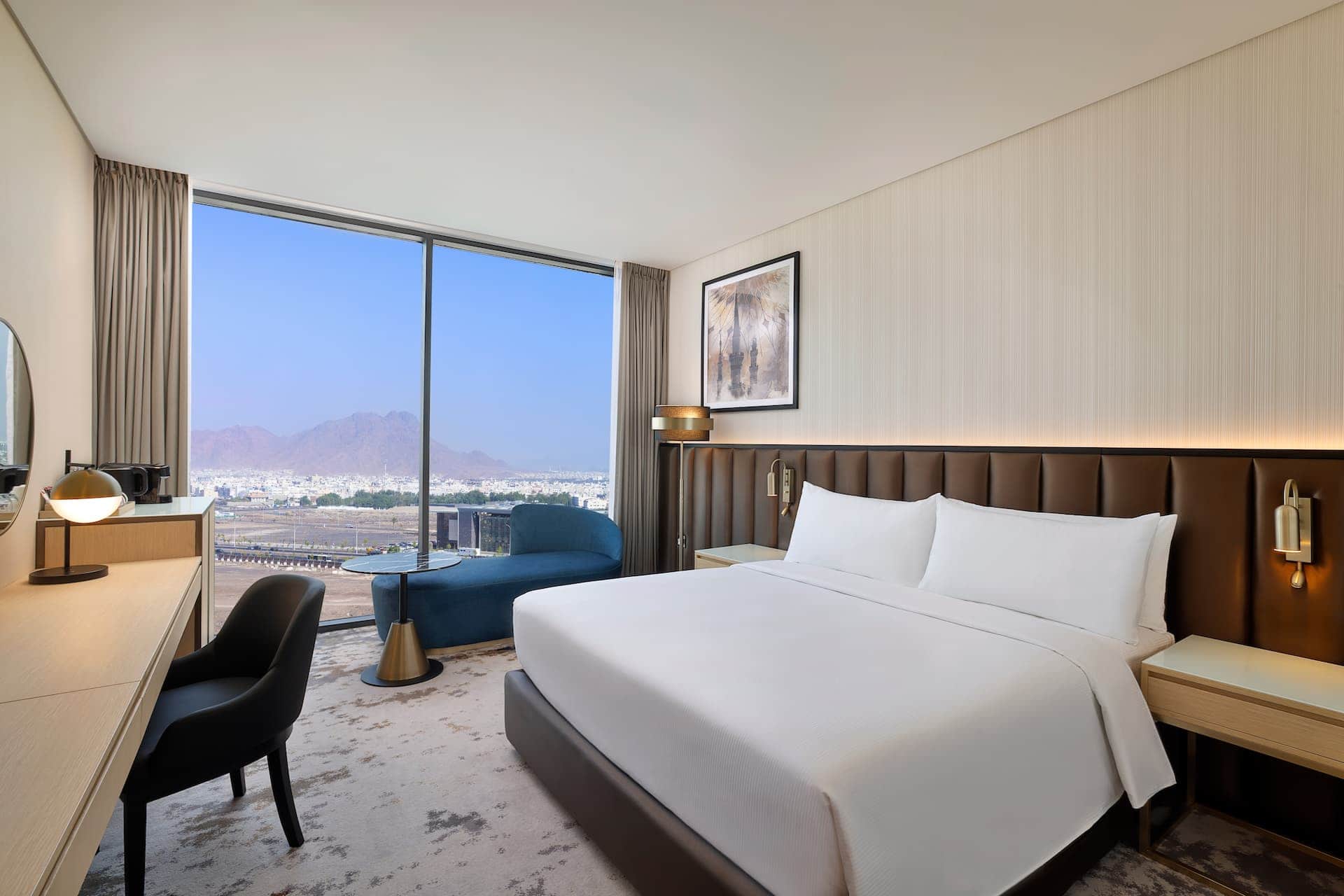 DoubleTree by Hilton Madinah Gate