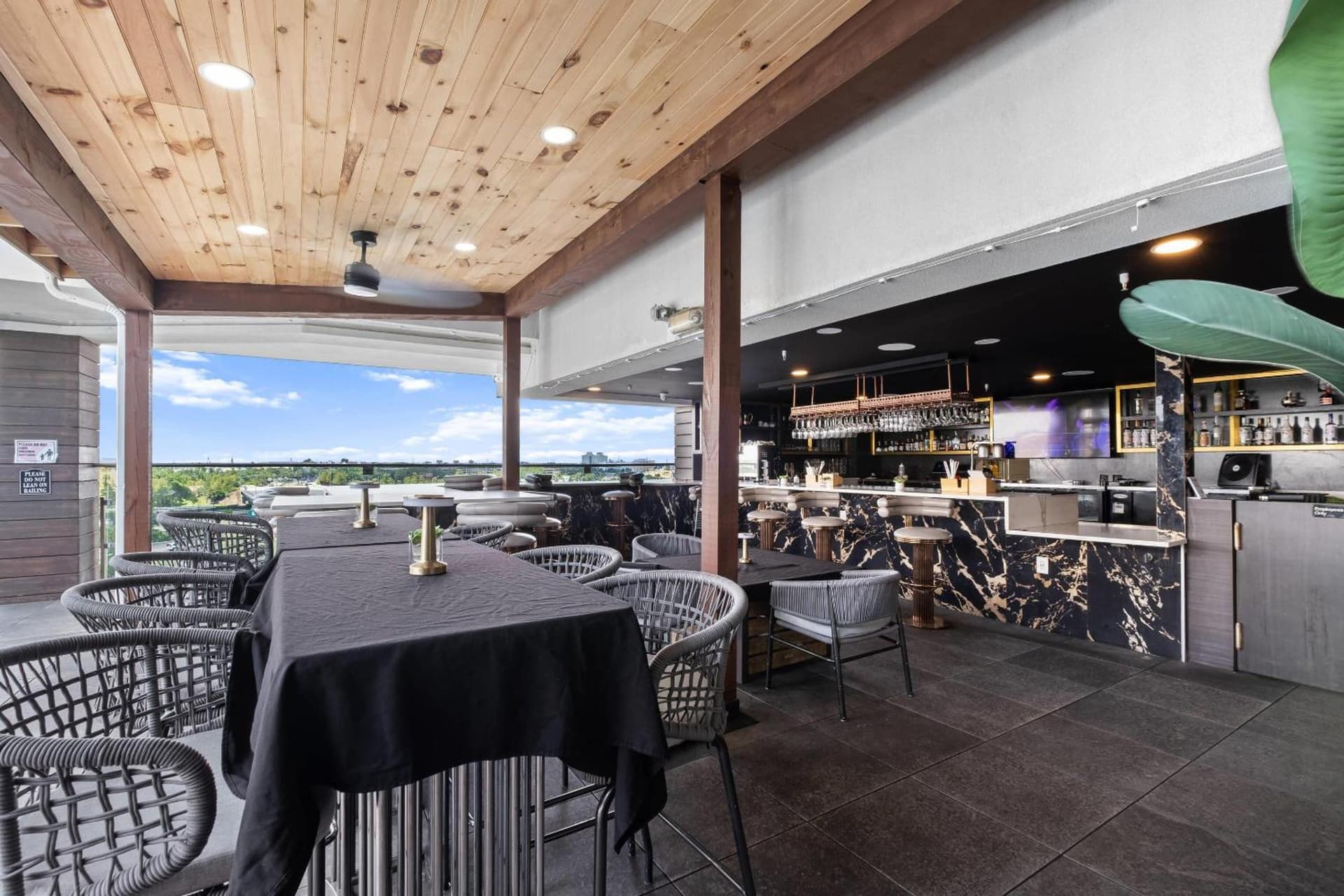 Cambria Hotel Orlando near Universal Theme Parks