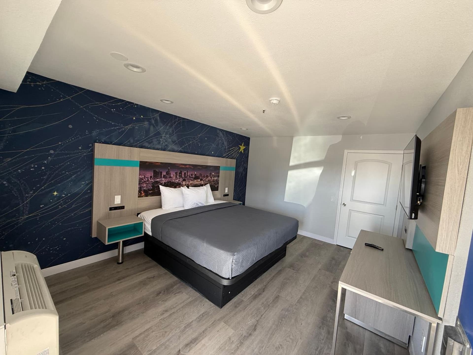 Best Star Inn - LA Commerce Casino, Citadel & I-5 freeway