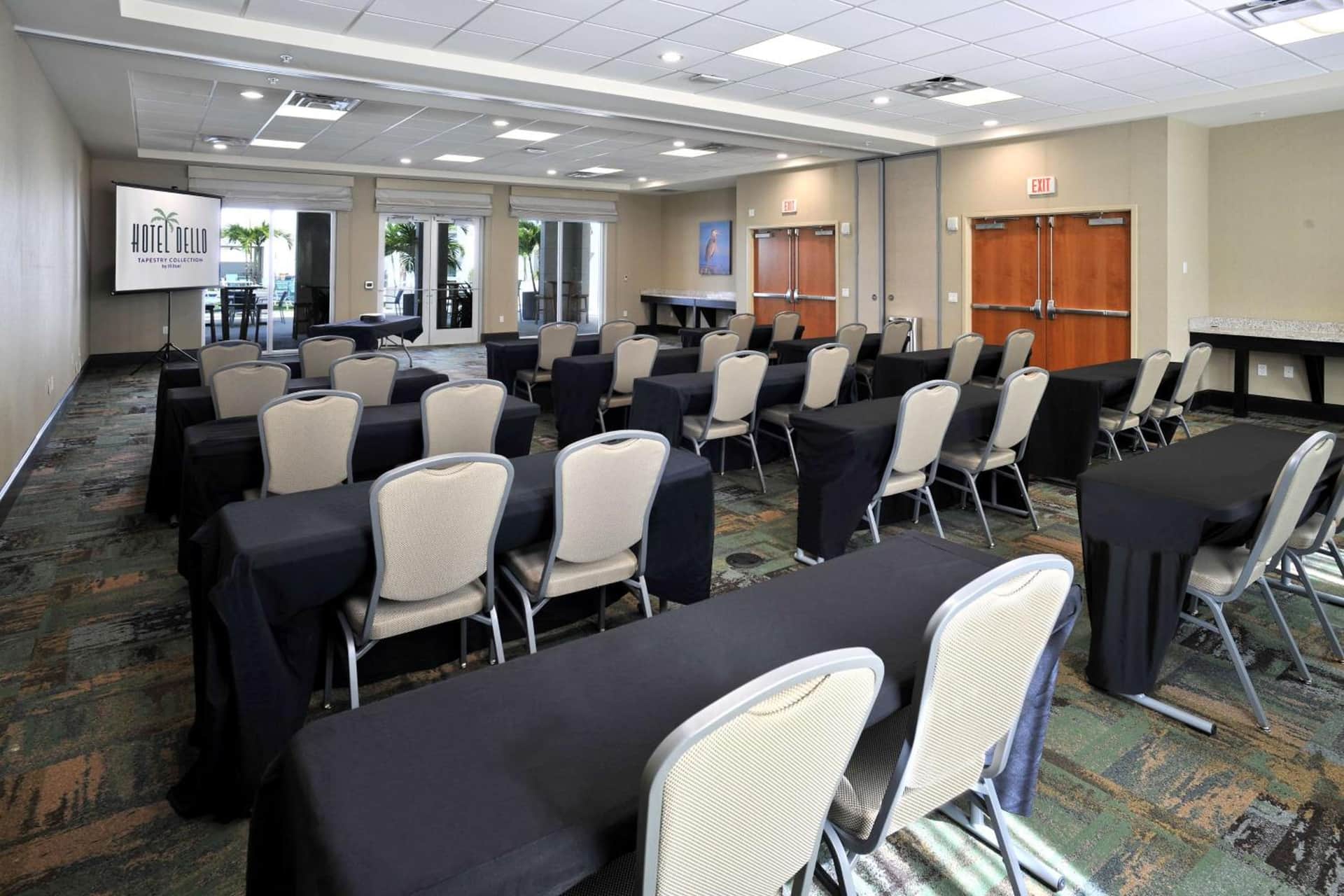 Hotel Dello Ft Lauderdale Airport, Tapestry Collection by Hilton