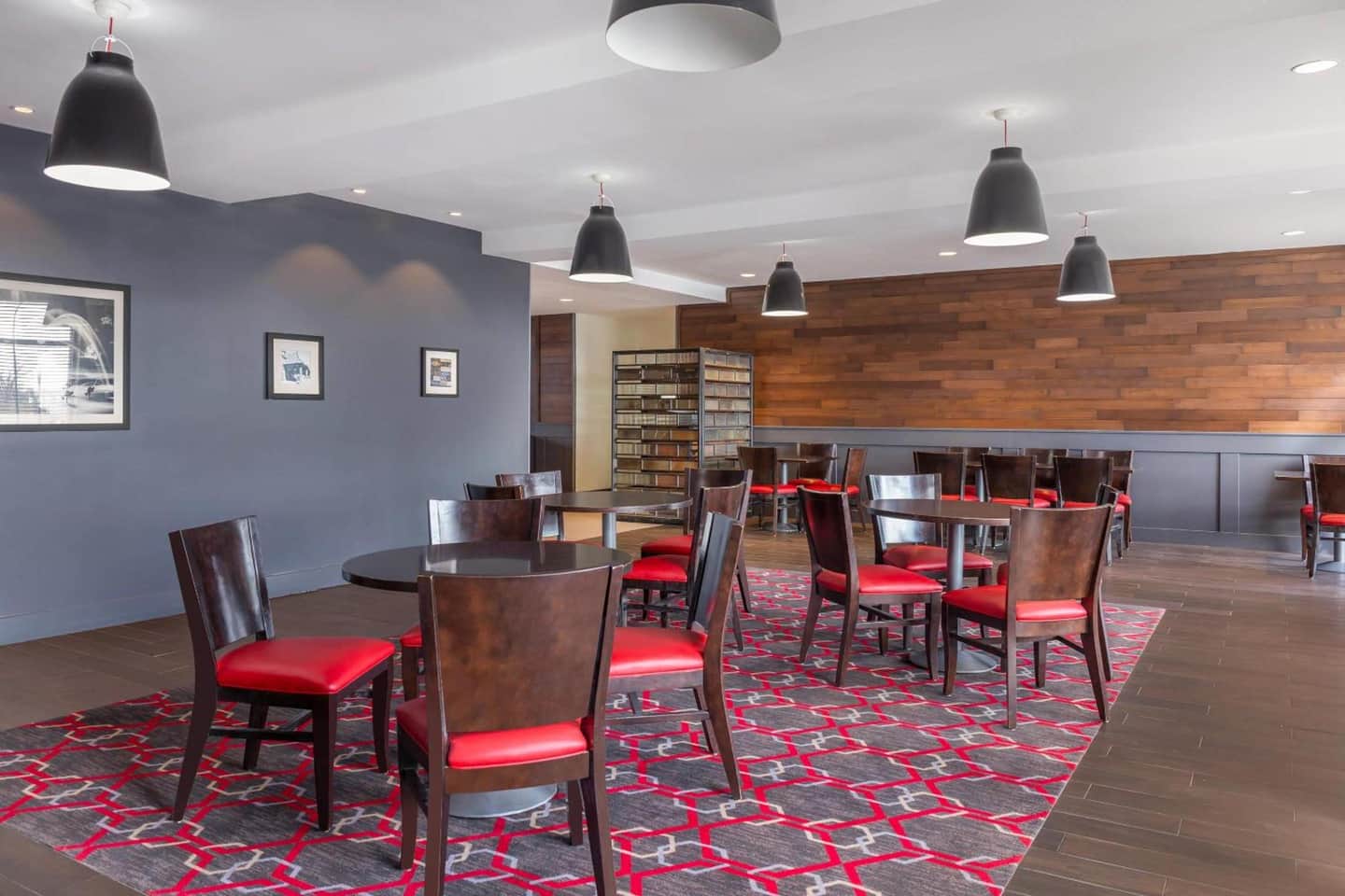 Radisson Hotel Detroit Metro Airport