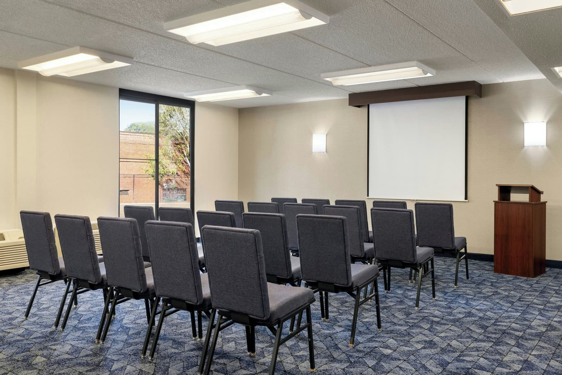Courtyard by Marriott Atlanta Northlake