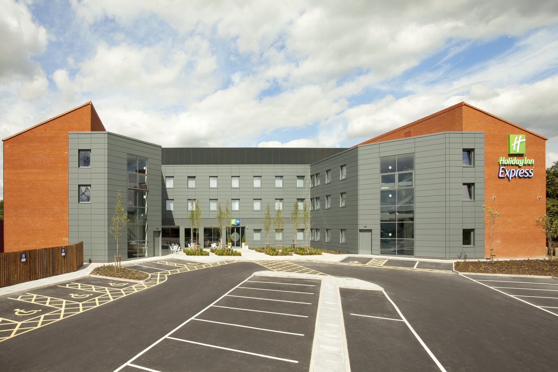 Holiday Inn Express - St. Albans - M25, Jct.22