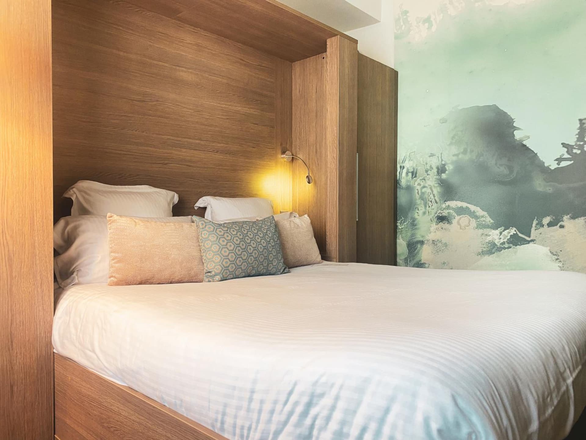 Best Western La Corniche
