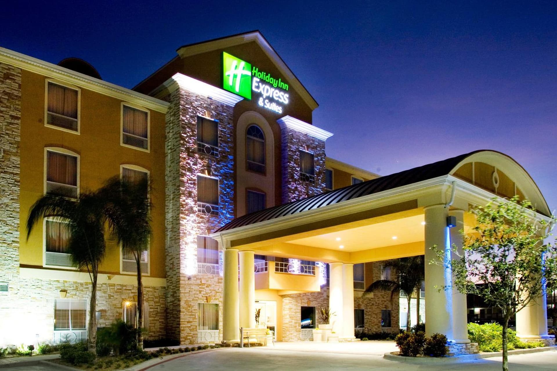 Holiday Inn Express & Suites Corpus Christi by IHG