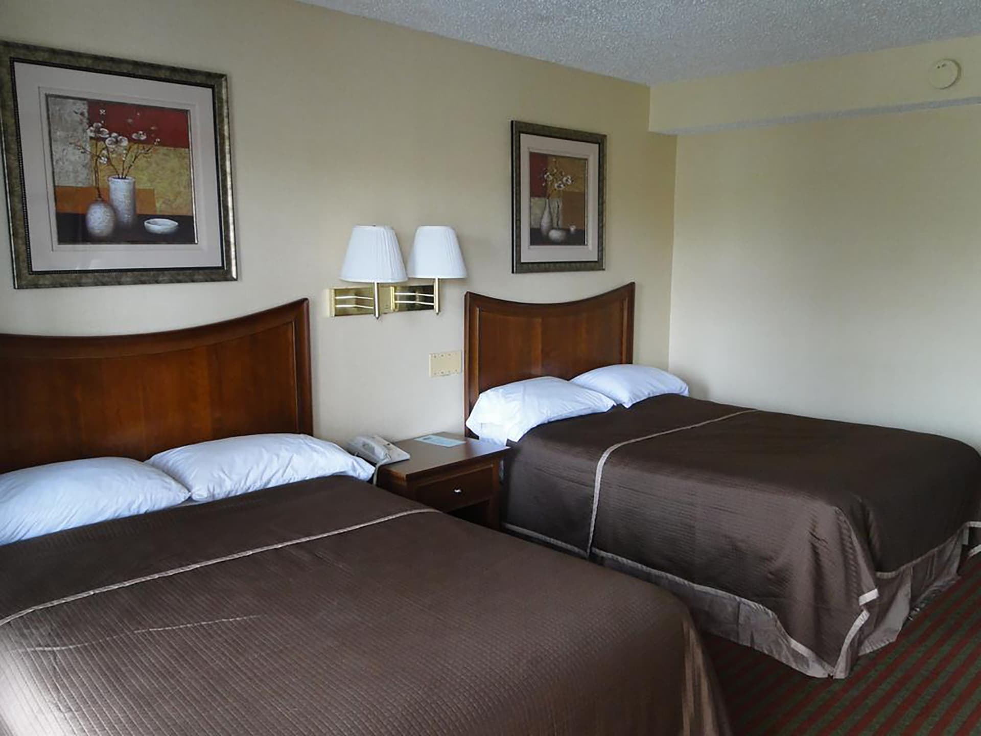Howard Johnson Express Inn - Rocky Hill