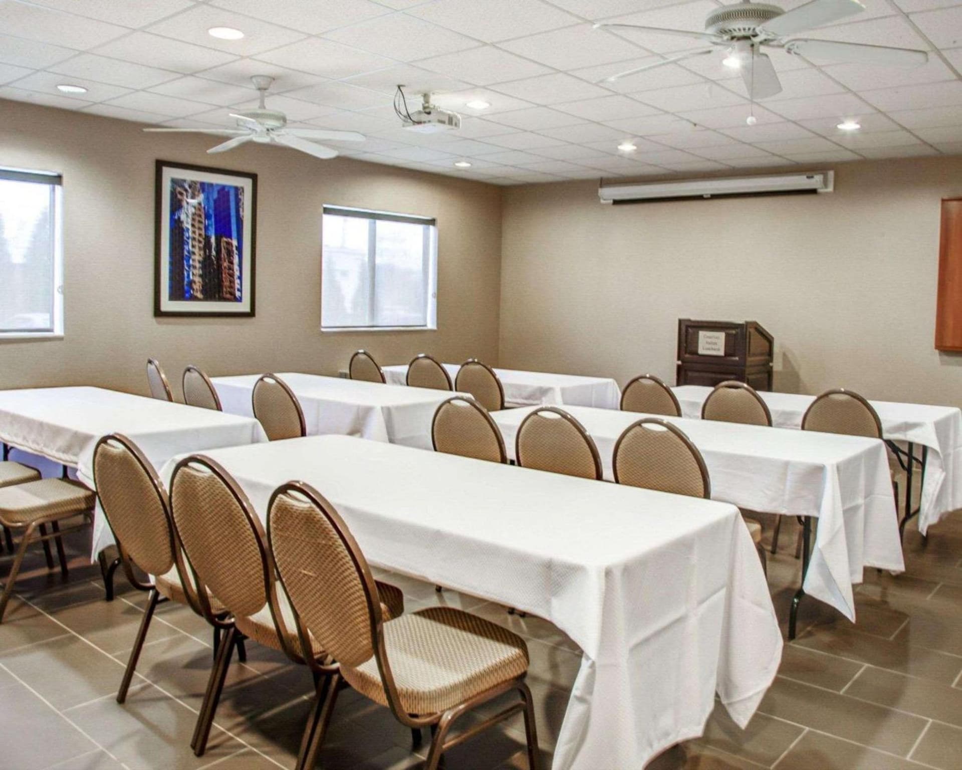 Comfort Suites Lombard/Addison