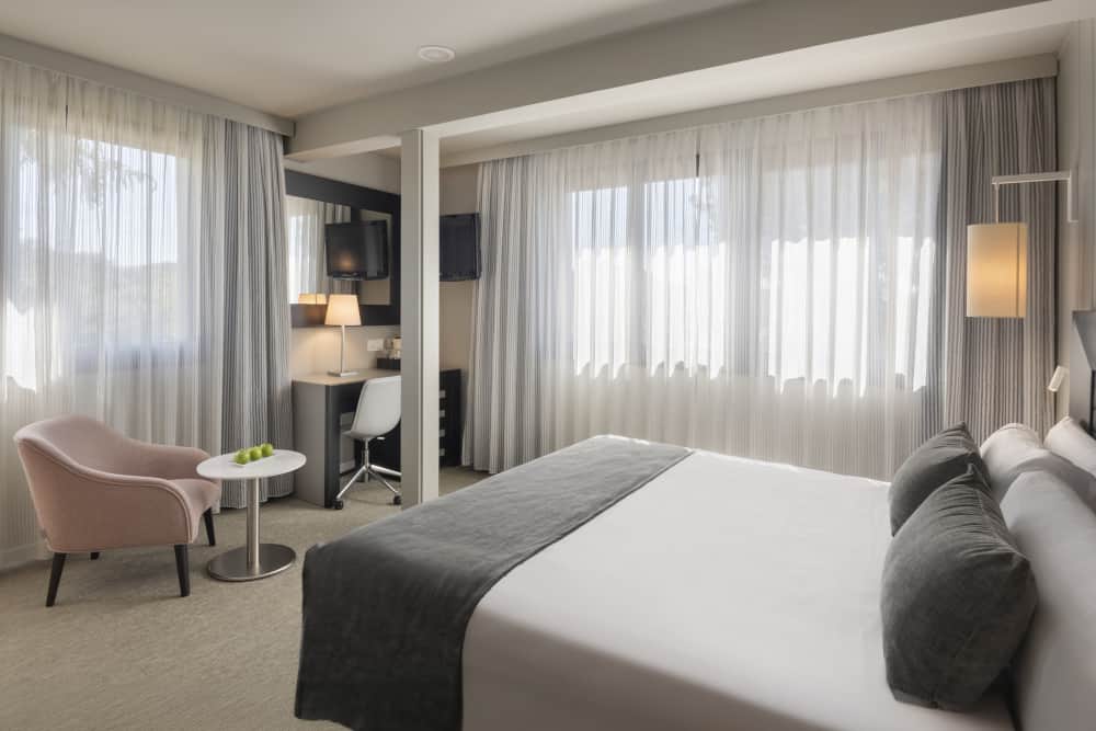 Salles Hotel Aeroport de Girona