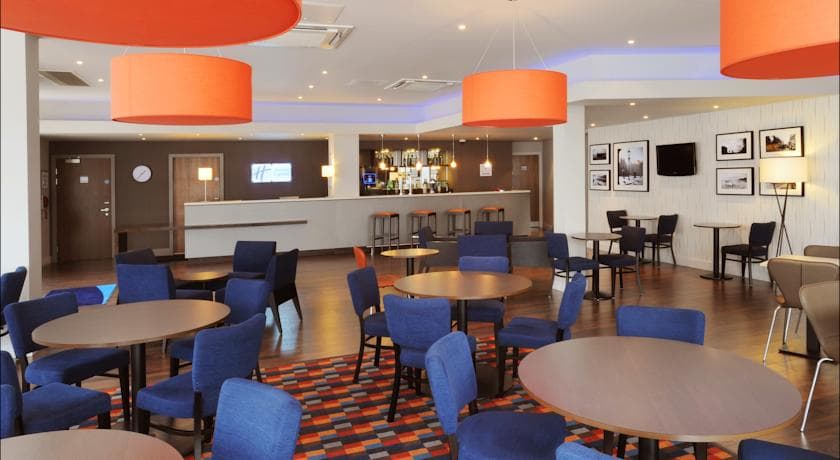 Holiday Inn Express Liverpool Hoylake