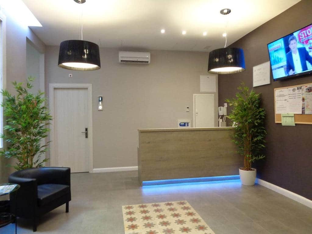 Hostal Plaza Goya Bcn