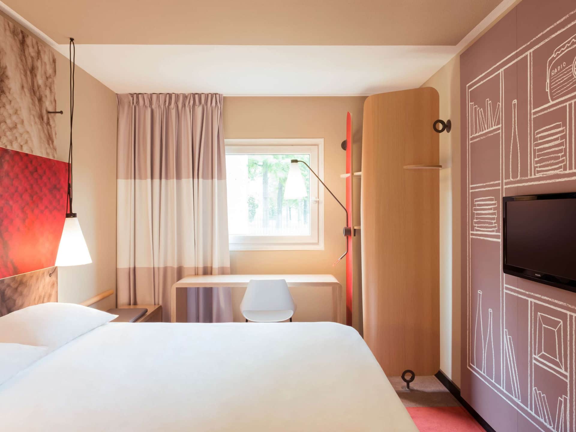 ibis Birmingham Airport - NEC (new ibis rooms)