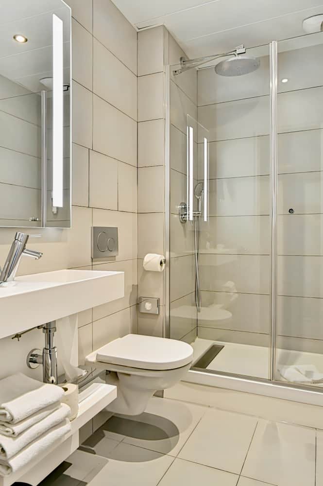 Mercure Paris Gare de l'Est Magenta Hotel